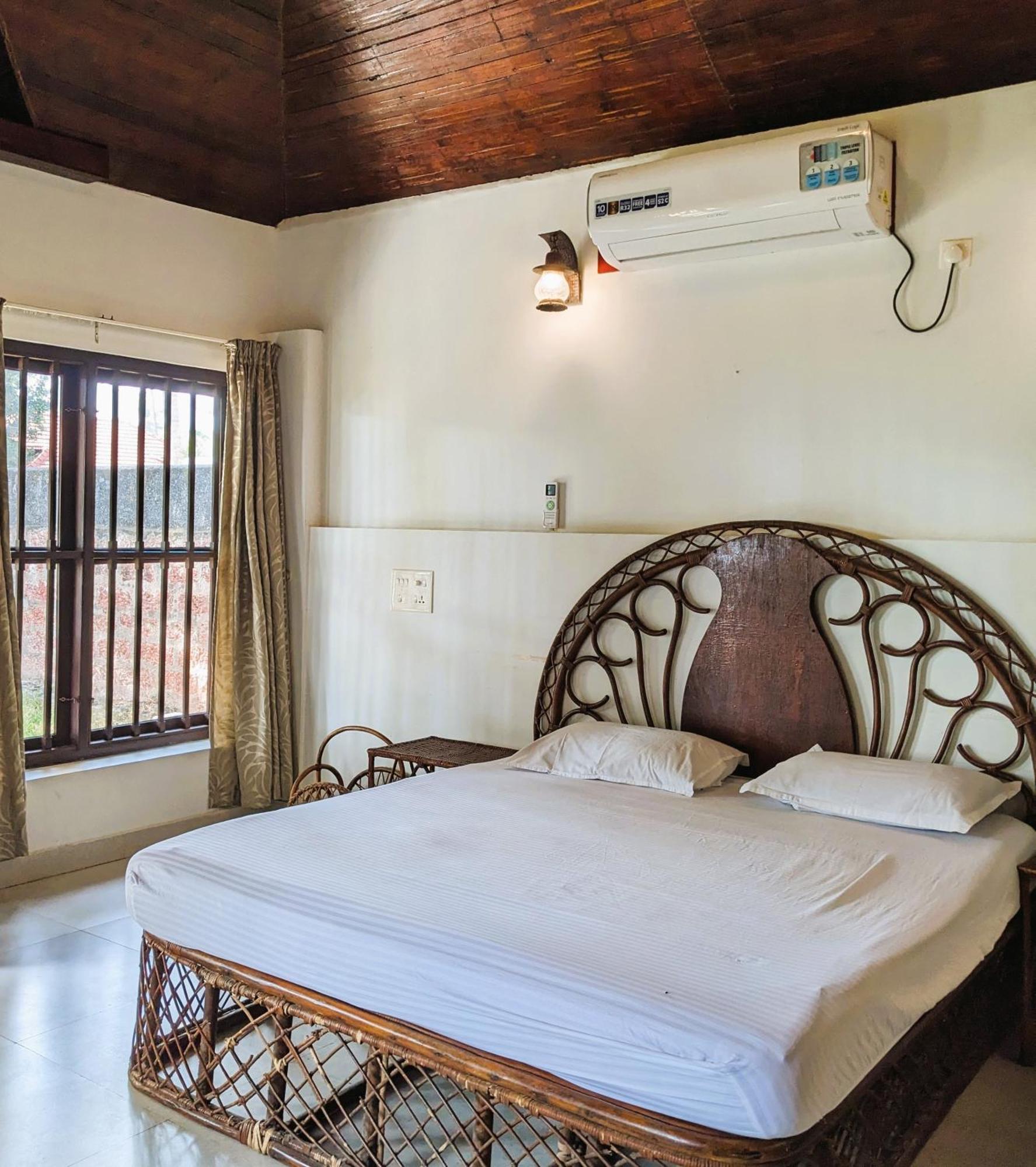Baycliff Cottages 瓦尔卡拉 外观 照片